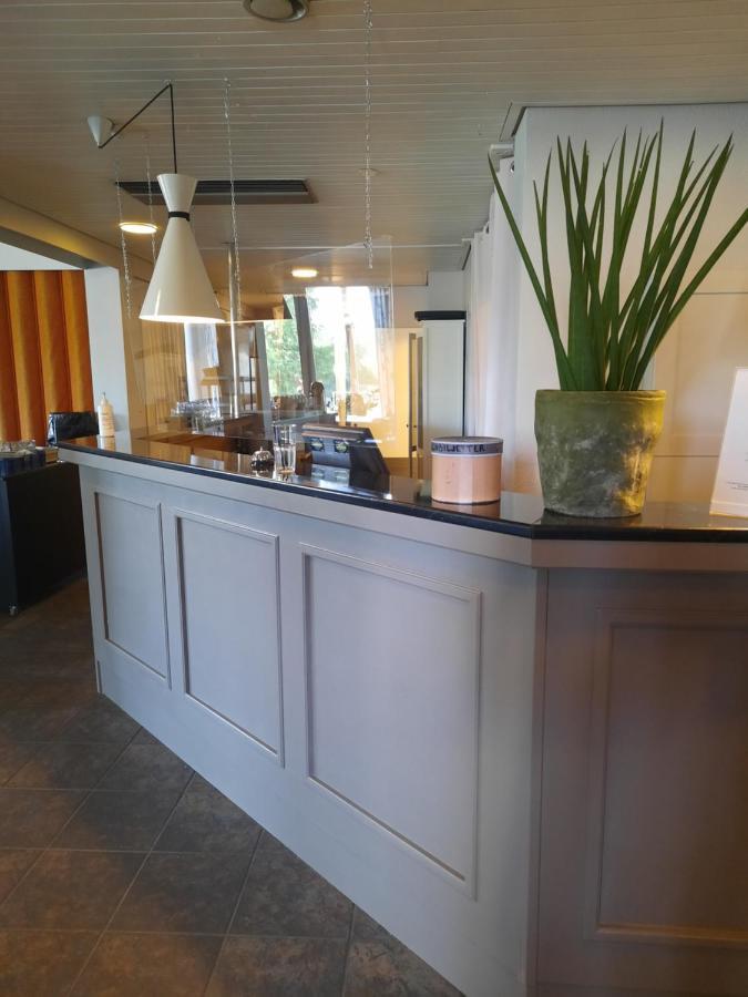 Juthbacka Hotell Uusikaarlepyy Eksteriør billede