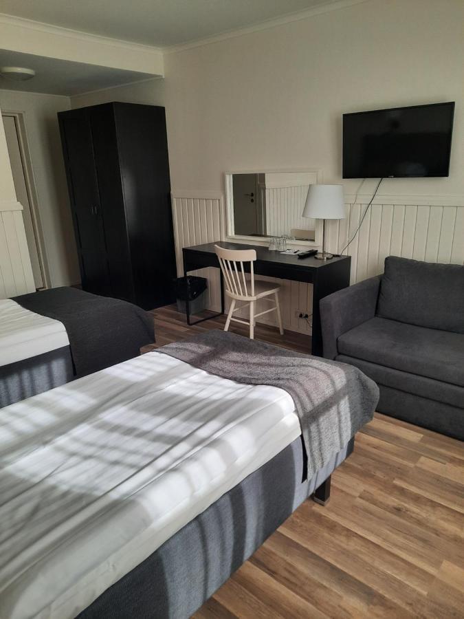 Juthbacka Hotell Uusikaarlepyy Eksteriør billede